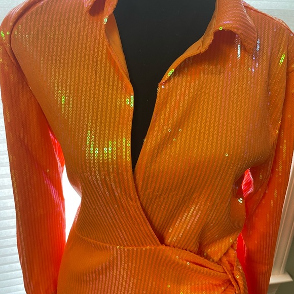 House of Harlow wrapped dress NWT x small - Picture 8 of 9